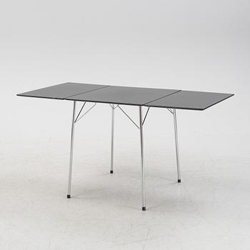 Arne Jacobsen, klaffbord, modell 3601, Fritz Hansen, Danmark, 1960-tal.