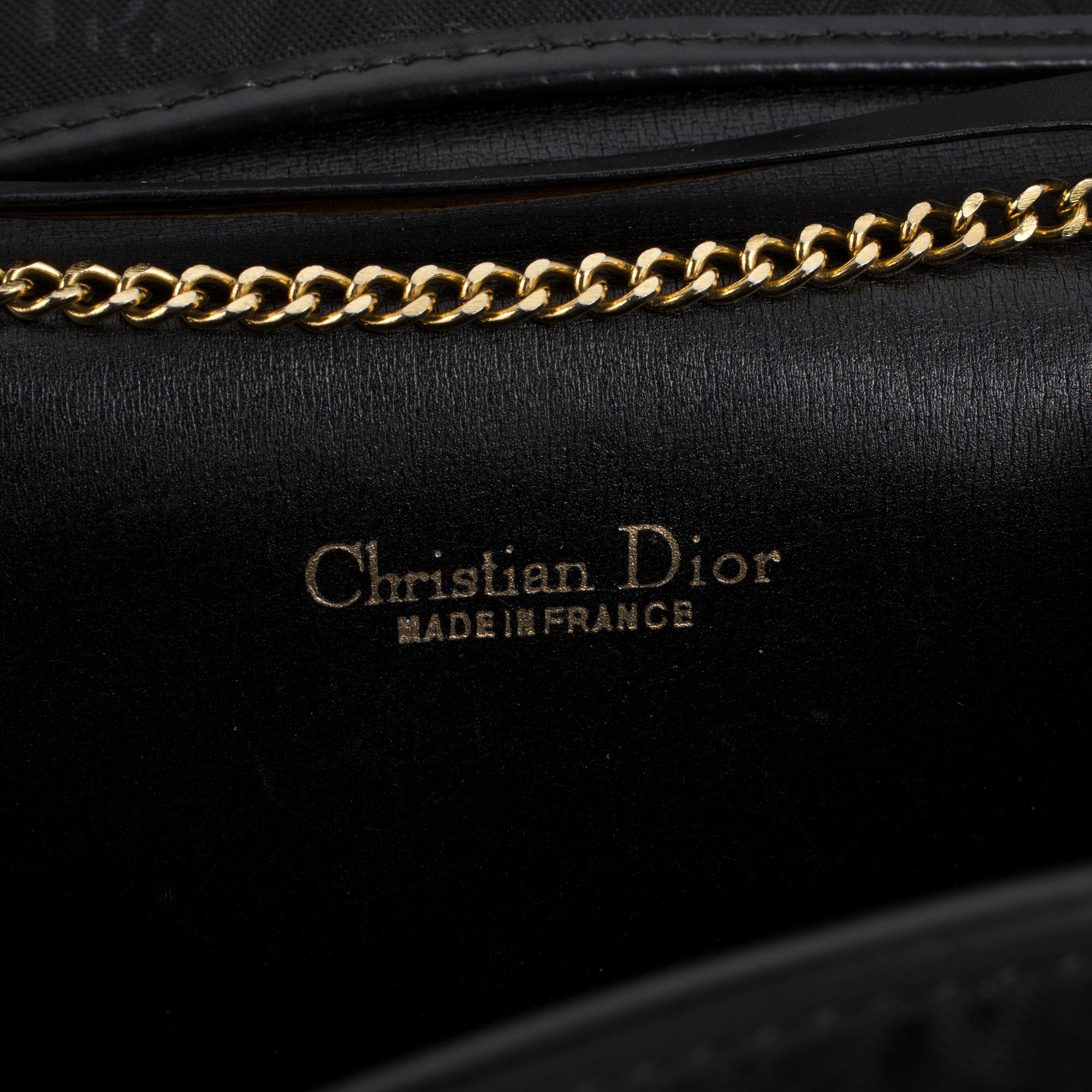 VÄSKA, SCARF samt 2 SKÄRP, Christian Dior.