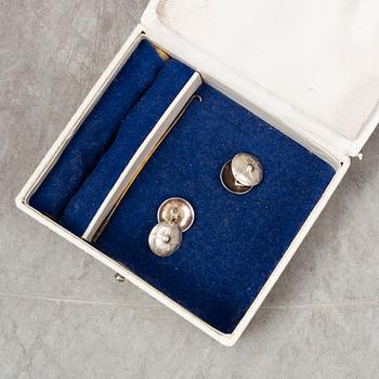 A traditional Swedish dress from Värend.