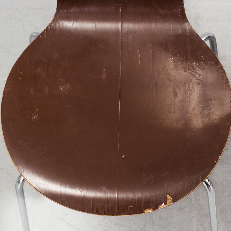 ARNE JACOBSEN,