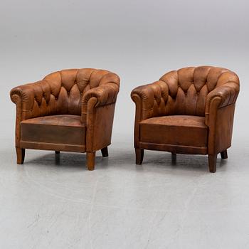 A pair of armchairs from the first half of the 20th century.