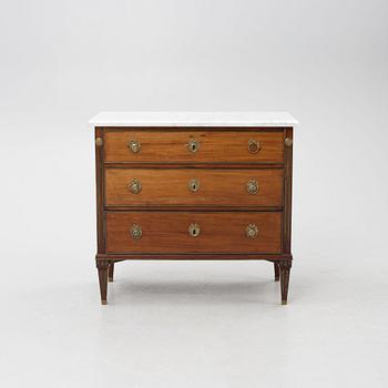 A Gustavian chest of drawers, Sweden, around 1800.