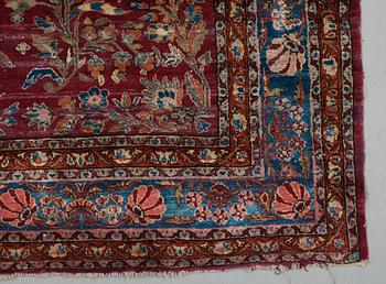 SEMI-ANTIQUE SILK KASHAN. 198 x 133 cm.