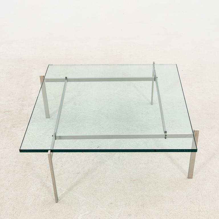 Poul Kjaerholm, soffbord PK61 för Fritz Hansen Danmark 2000-tal.