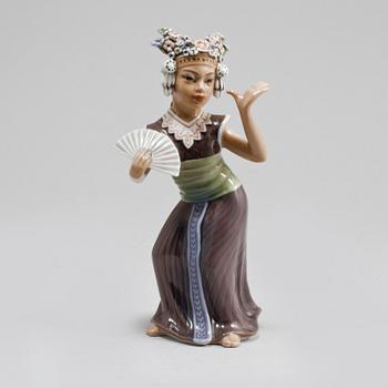 FIGURIN, porslin, Dahl Jensen, Danmark, 1900-tal.