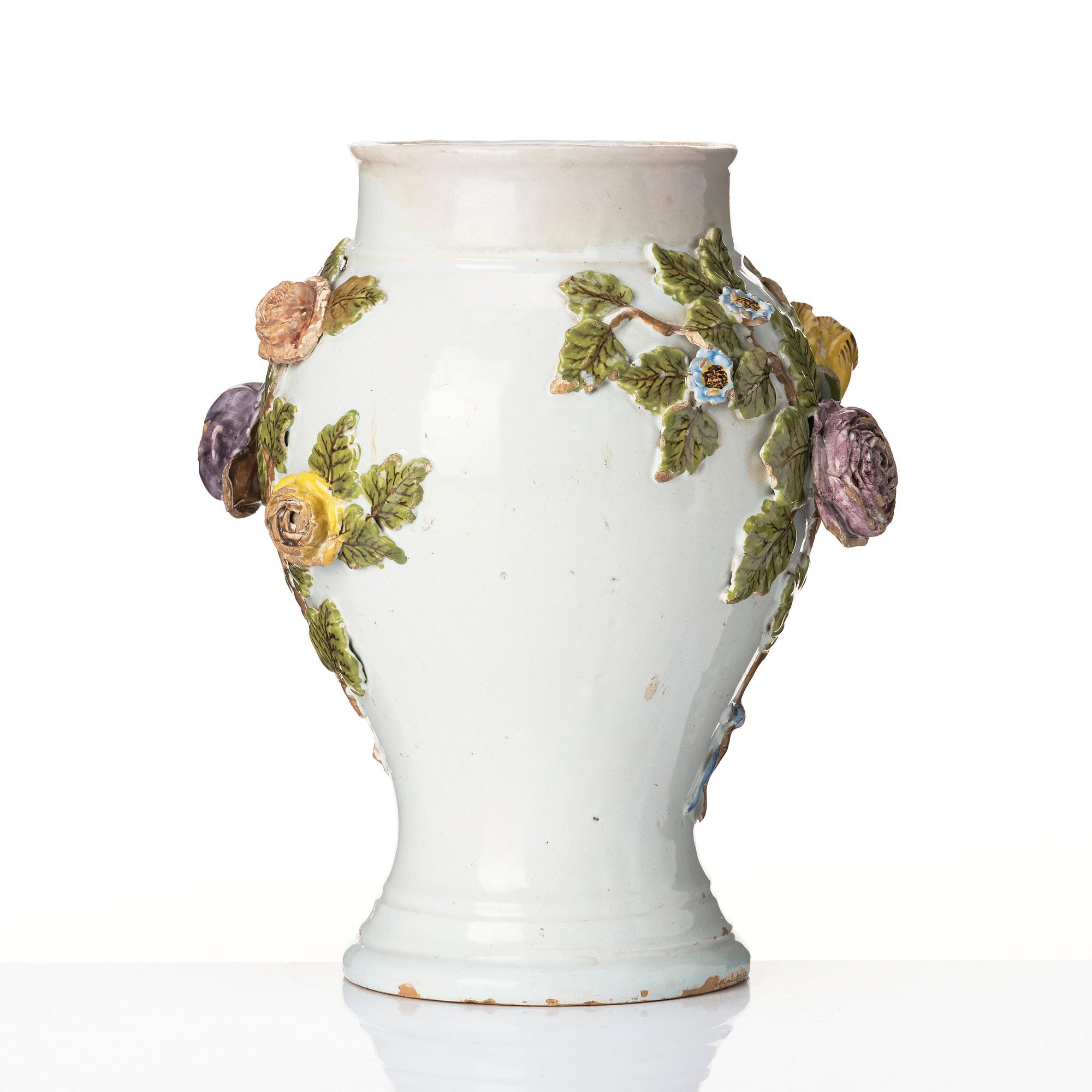 A German faience jar, Hannoversch Münden, 18th Century.