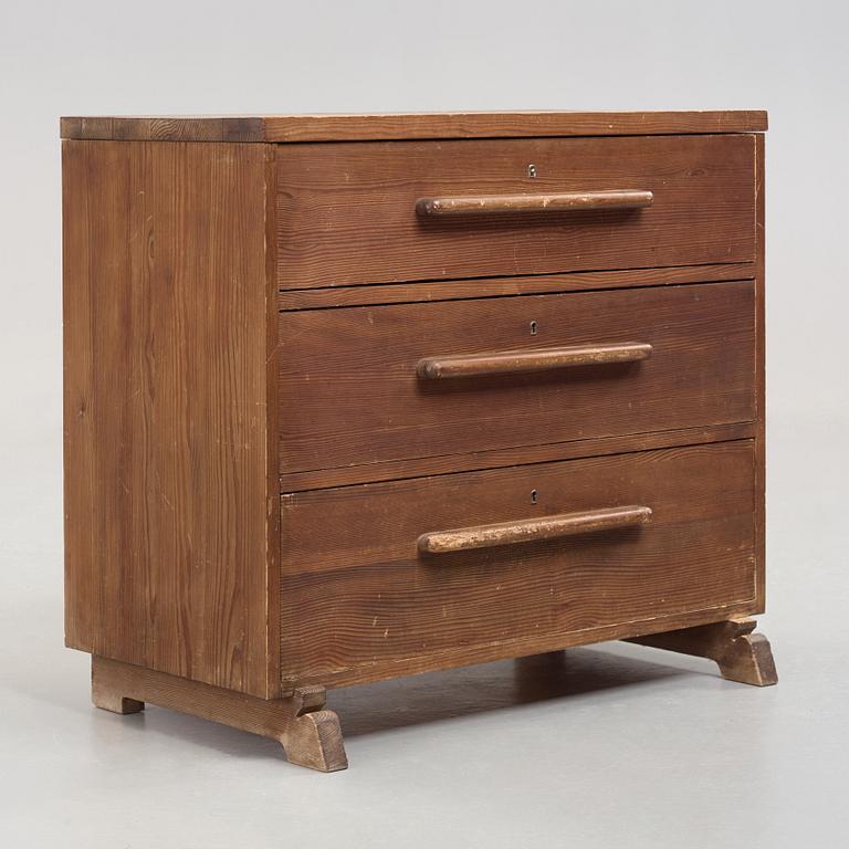 Axel Einar Hjorth, attributed to, a pine chest of drawers, Nordiska Kompaniet, Sweden 1930´s.