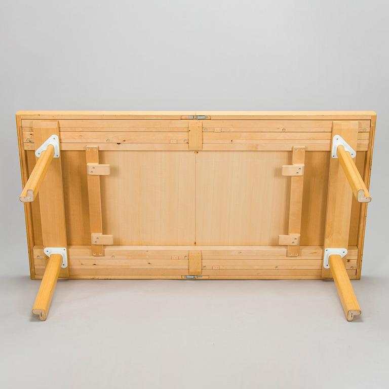 Alvar Aalto, matbord, mdell H94, 1900-talets slut.