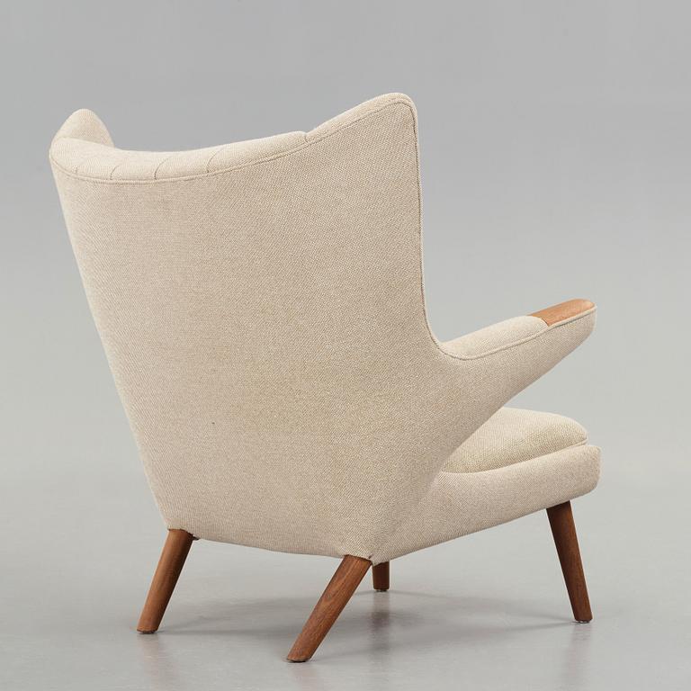 Hans J. Wegner, fåtölj, "Bamse/Papa bear", AP-Stolen, Danmark, 1960-tal.