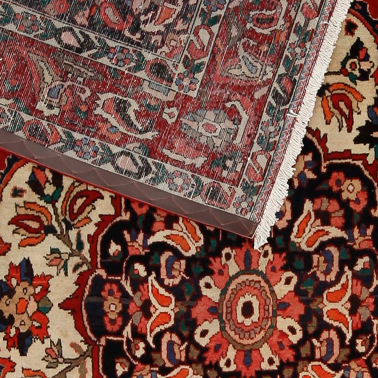 MATTA, Baktiari, ca 327 x 215 cm.