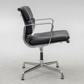 Charles & Ray Eames, an 'EA208 Soft Pad Chair' swivel chair, Vitra, 2010's.