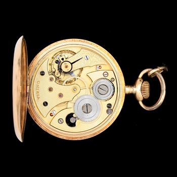 FICKUR, 2st, 14k guld, varav ett herrur Viking. 1900-talets första hälft. Tot vikt (exkl klockkedja) 110,8g.