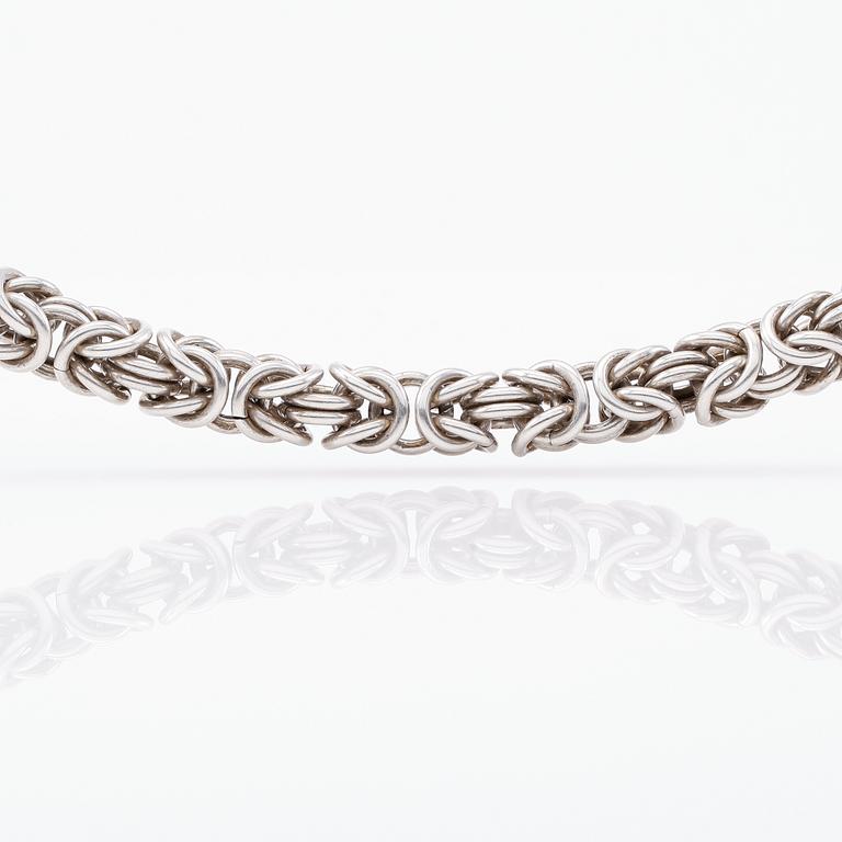 COLLIER, sterlingsilver, 1900-talets andra hälft. Vikt ca 137 gram.