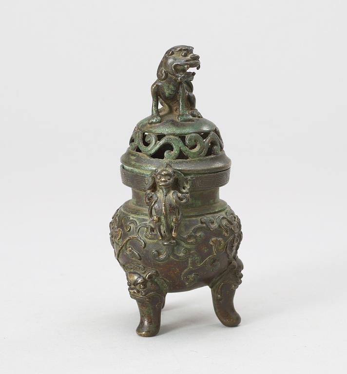 A  bronze vase, censer and libation cup, Qing dynasty.