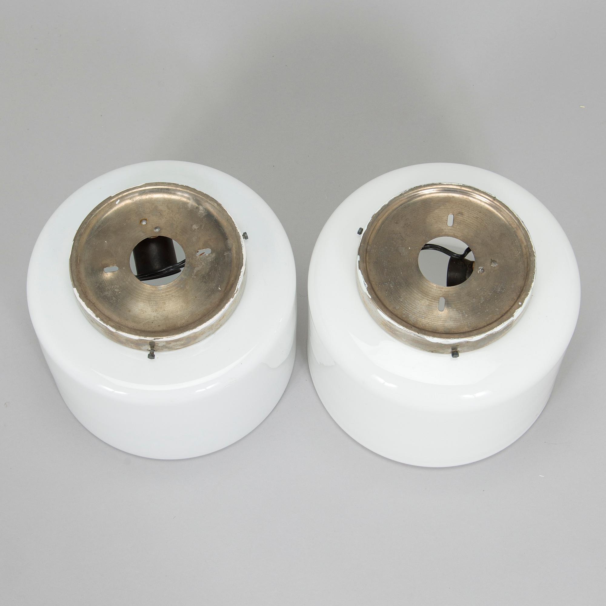 Paavo Tynell, A set of two 1930s ceiling light '2028', Taito.