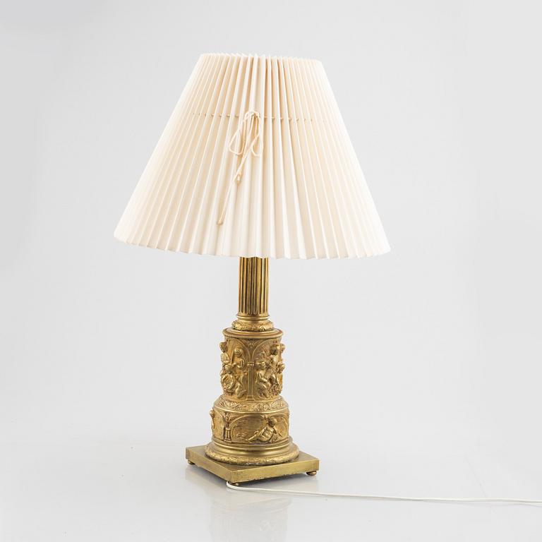 A table lamp, brass, France, late 19th Century.