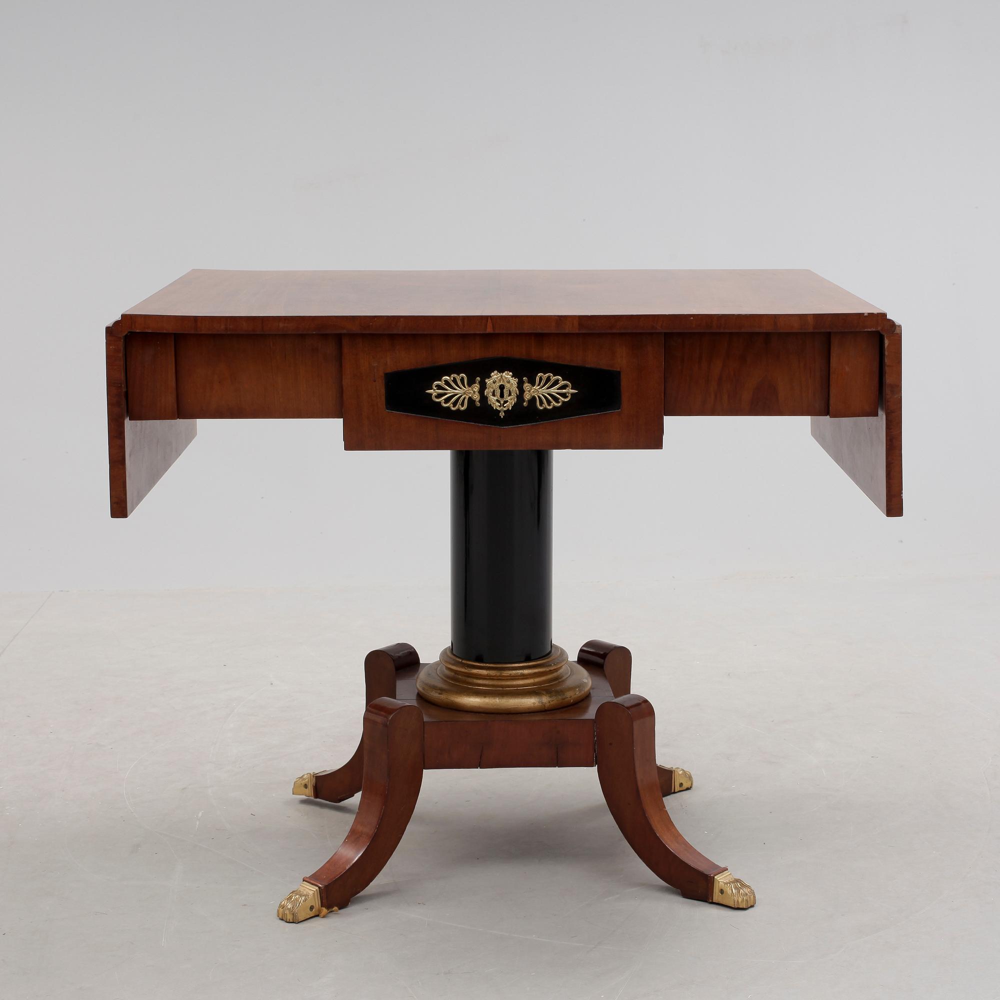 KLAFFBORD, Karl Johan, 1800-talets första hälft.