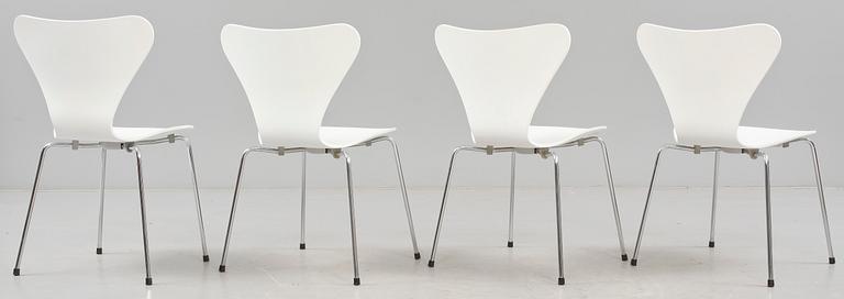 STOLAR, 4 st, "Sjuan", Arne Jacobsen, Fritz Hansen, 1900-talets andra hälft.