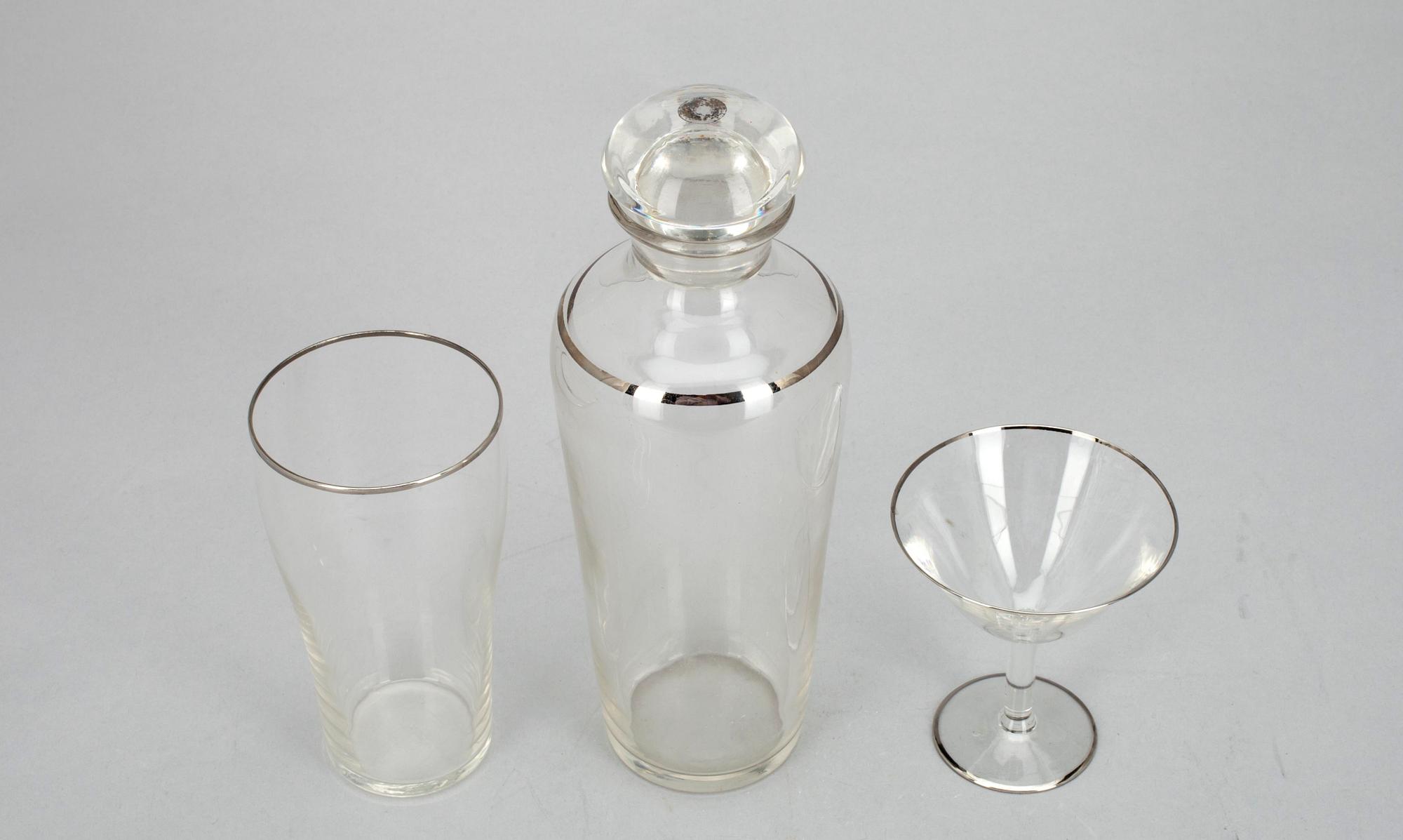 COCKTAILSHAKER, 2 st, COCKTAILGLAS 22 st, GLAS 12 st, 1930-tal.