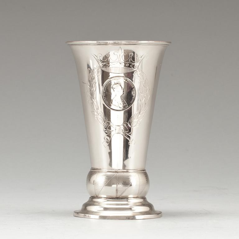 POKAL, silver, Carl August Nilsson, Malmö, 1893. Vikt ca 200 g.