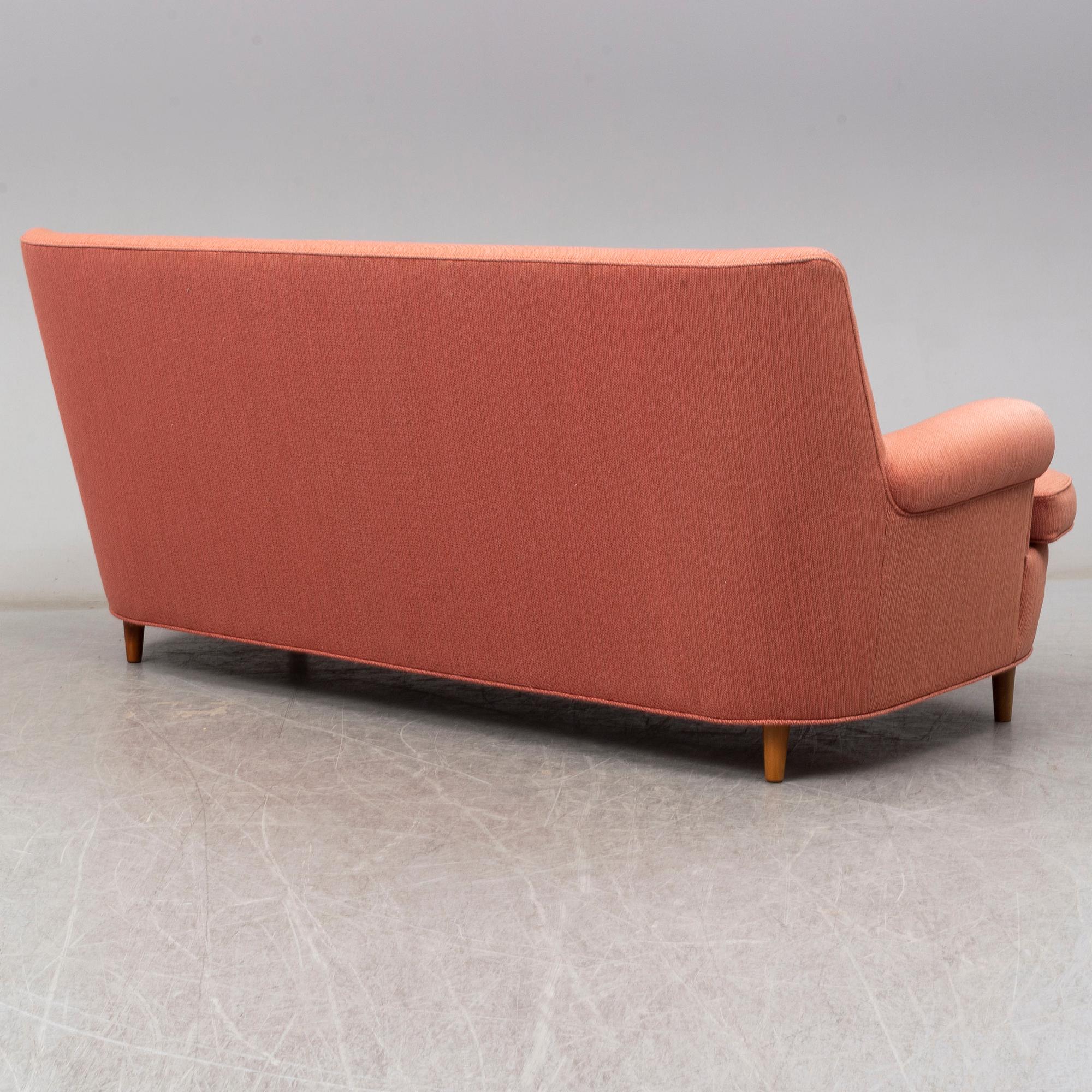 CARL MALMSTEN, a 'Hemmakväll' sofa.