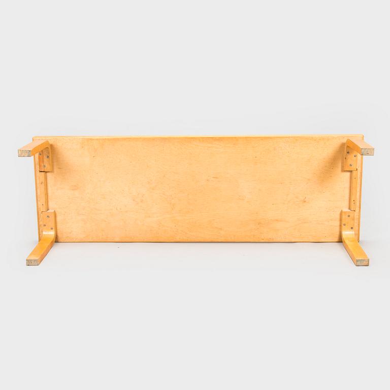 Bänk, modell 168A, design Arteks ritkontor, för O.Y Huonekalu- ja Rakennustyötehdas A.B. 1957.