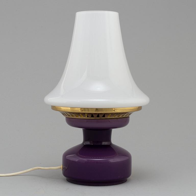 HANS-AGNE JAKOBSSON, A second half of the 20th century glass and brass table lamp, model B 124.