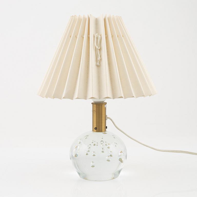 Josef Frank, bordslampa, modell G1819, Firma Svenskt Tenn.