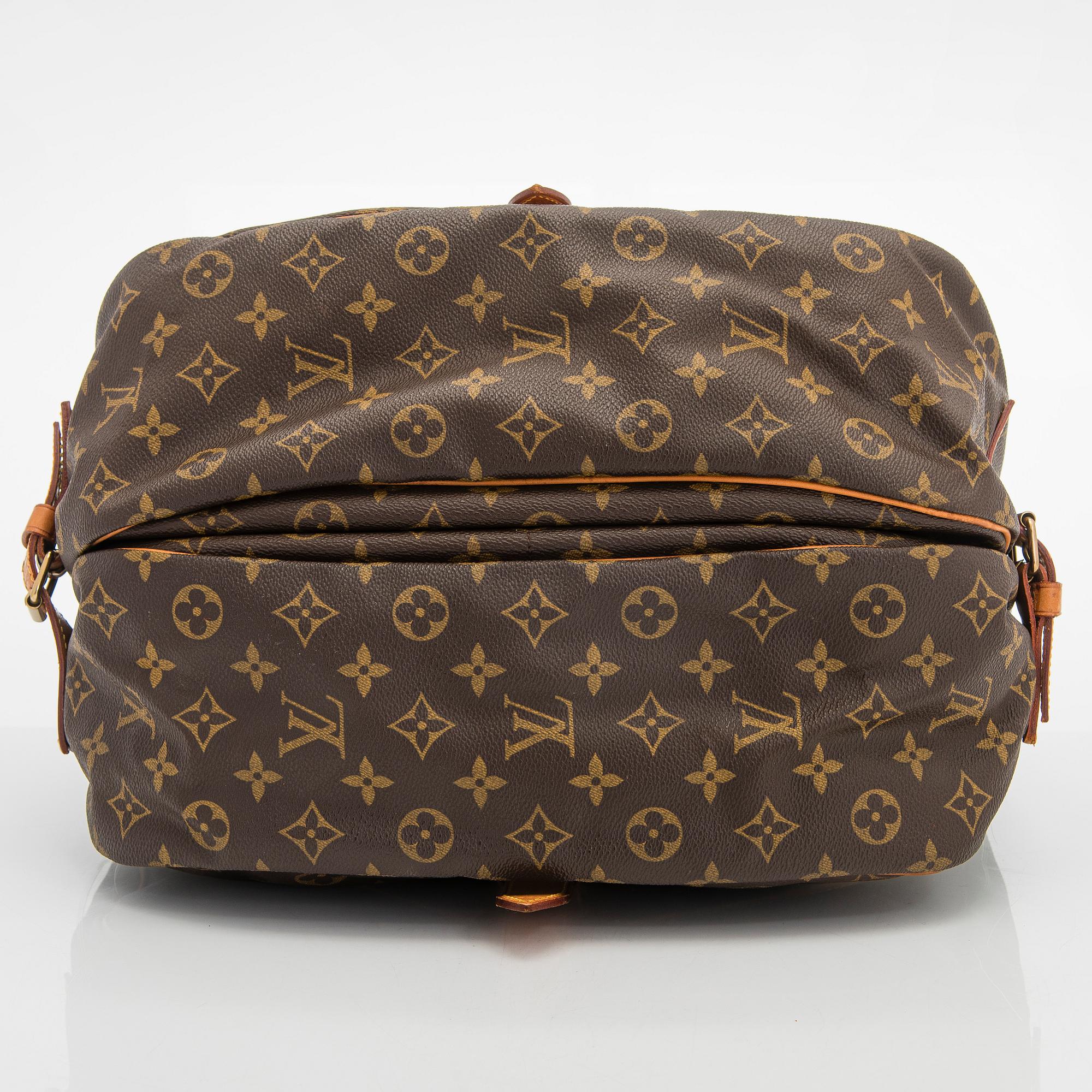Louis Vuitton, A "Saumur 35" bag.
