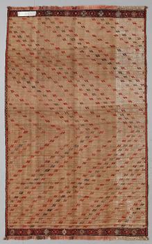 MATTA, centralpersisk Kelim, semiantik. Ca 245 x 153 cm.