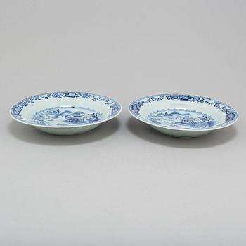 A pair of blue and white deep plates, Qing dynasty, Qianlong (1736-95).