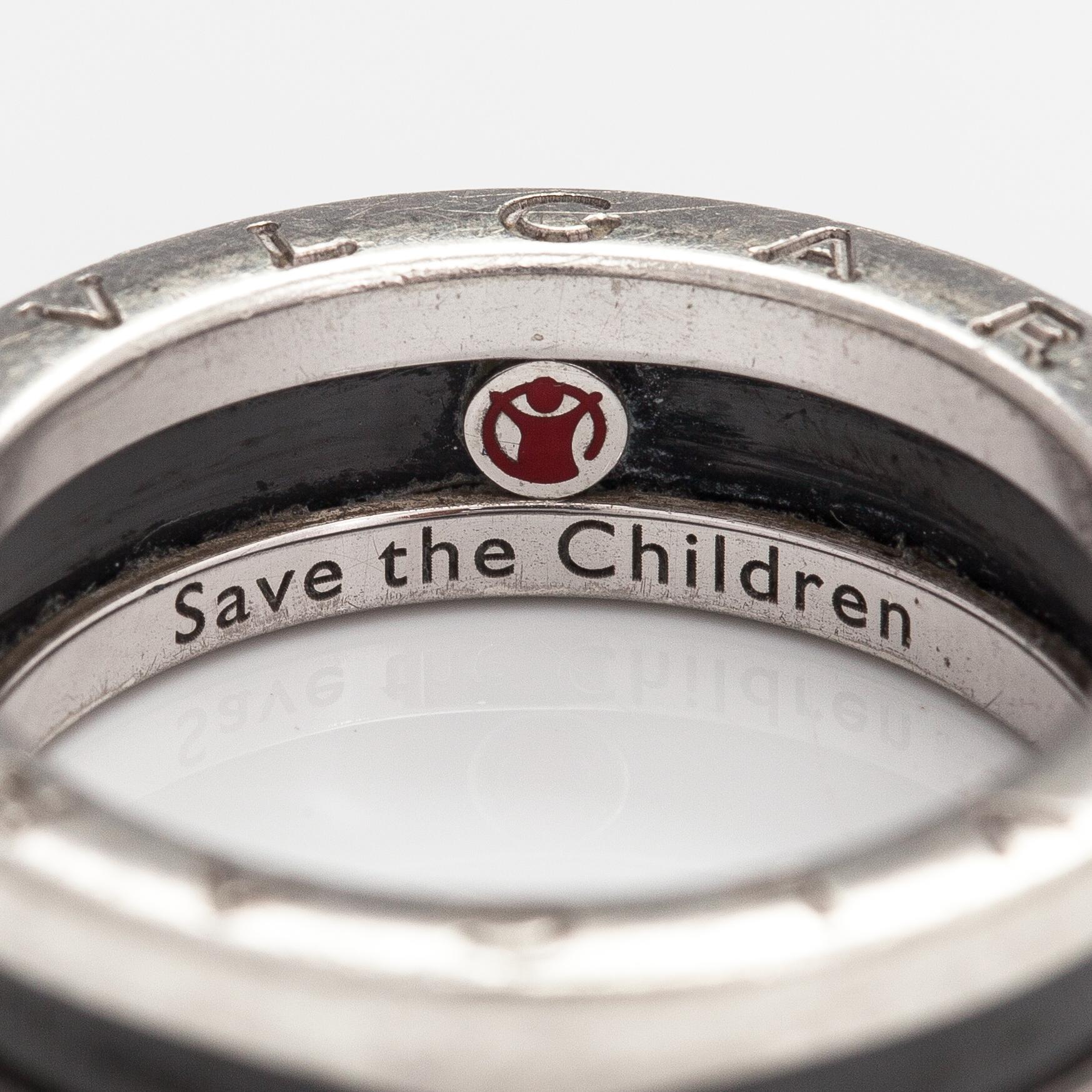 Bulgari, Ring, "Save the Children", sterlingsilver, keramisk dekor. Italien. Märkt N98E9P, Made in Italy.