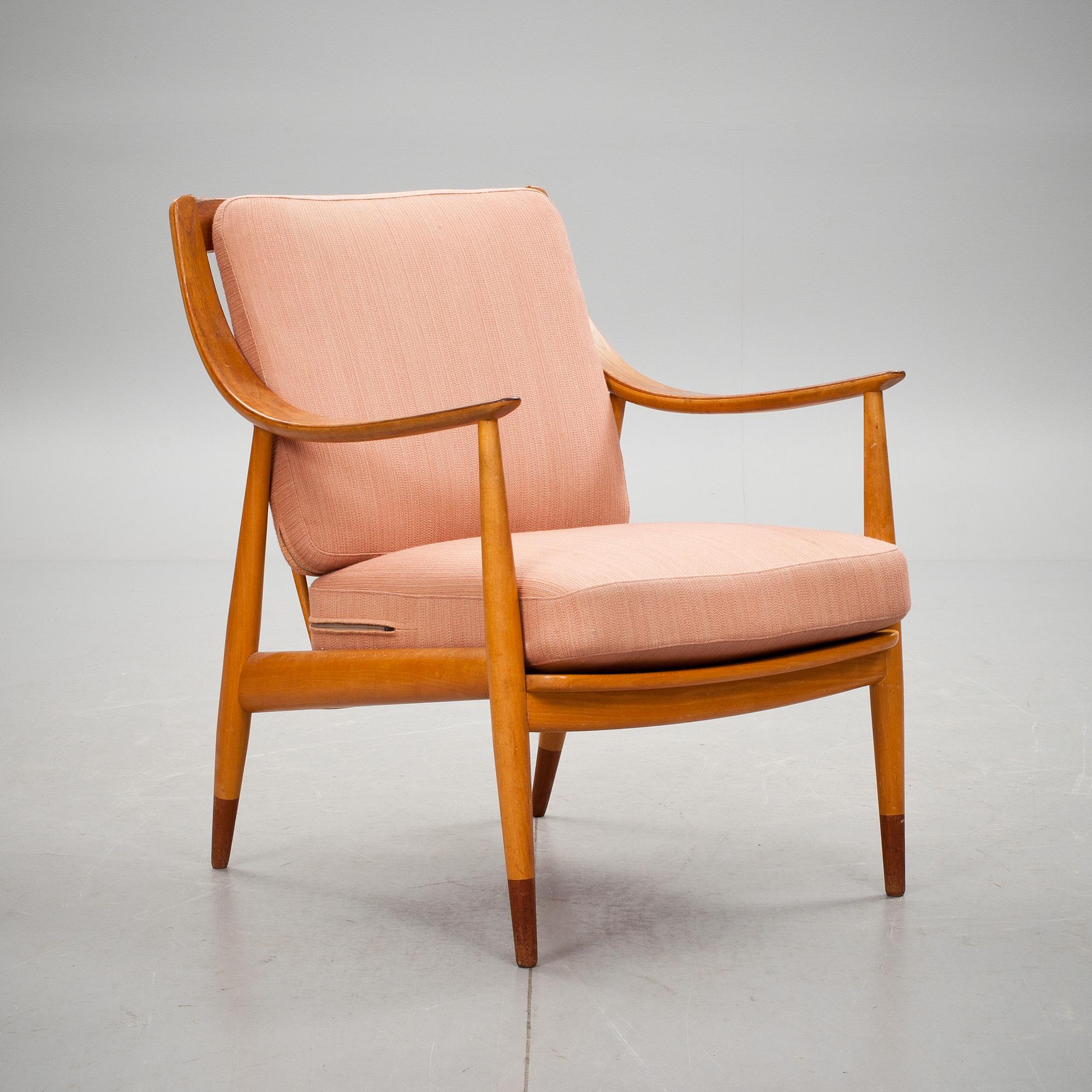 KARMSTOL, "FD 144", Peter Hvidt, France & Daverkosen, Danmark. Formgiven 1953.