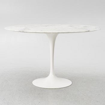 Eero Saarinen, a "Tulip" Arabesco marble top dining table, Knoll.