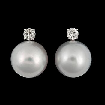 849. A pair of cultivated South Sea pearl Ø 15 mm, and diamond, 0.87 ct, earrings. Quality H/SI.