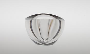 Tapio Wirkkala, KONSTFÖREMÅL.