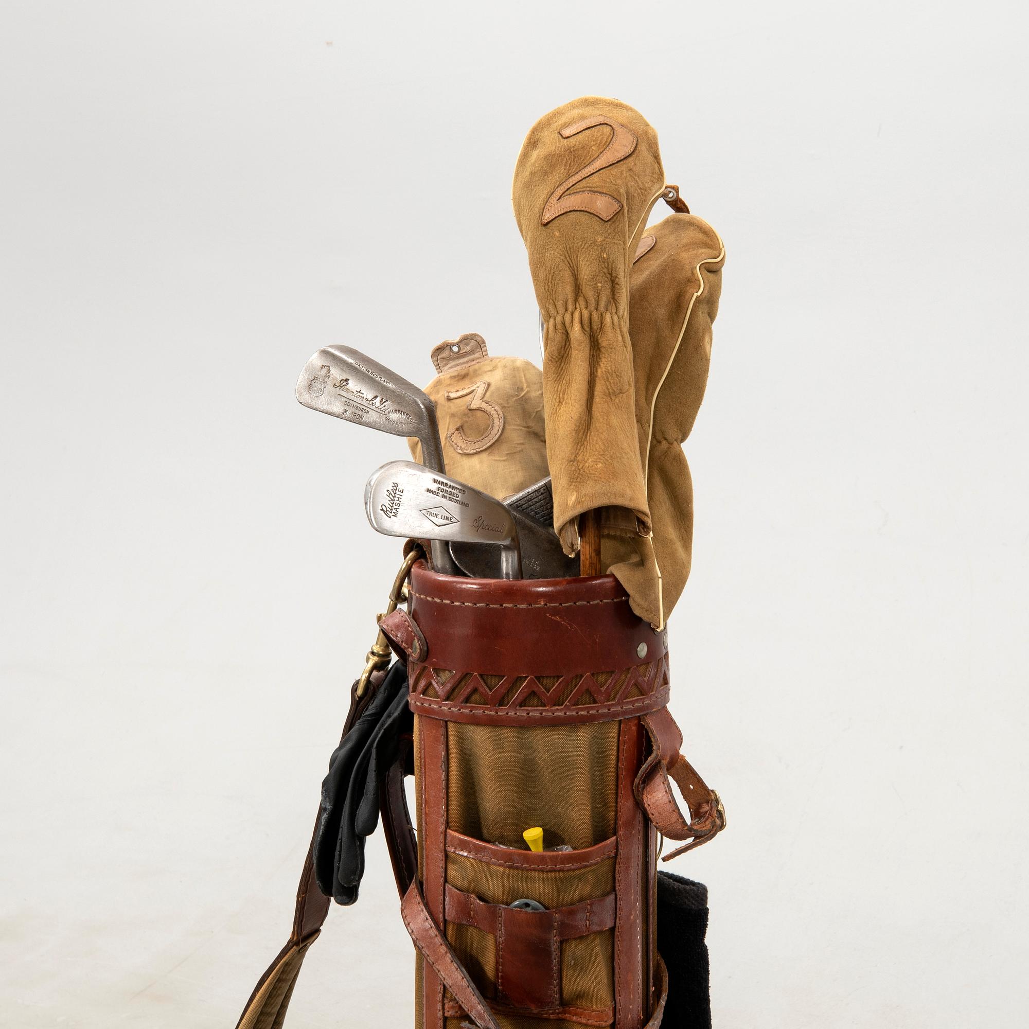 Golf clubs with bag Scotland first half of the 20th century.