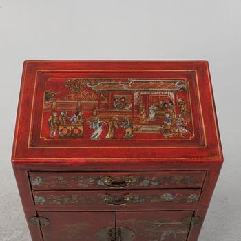 A Chinese cabinet, 20th Century.