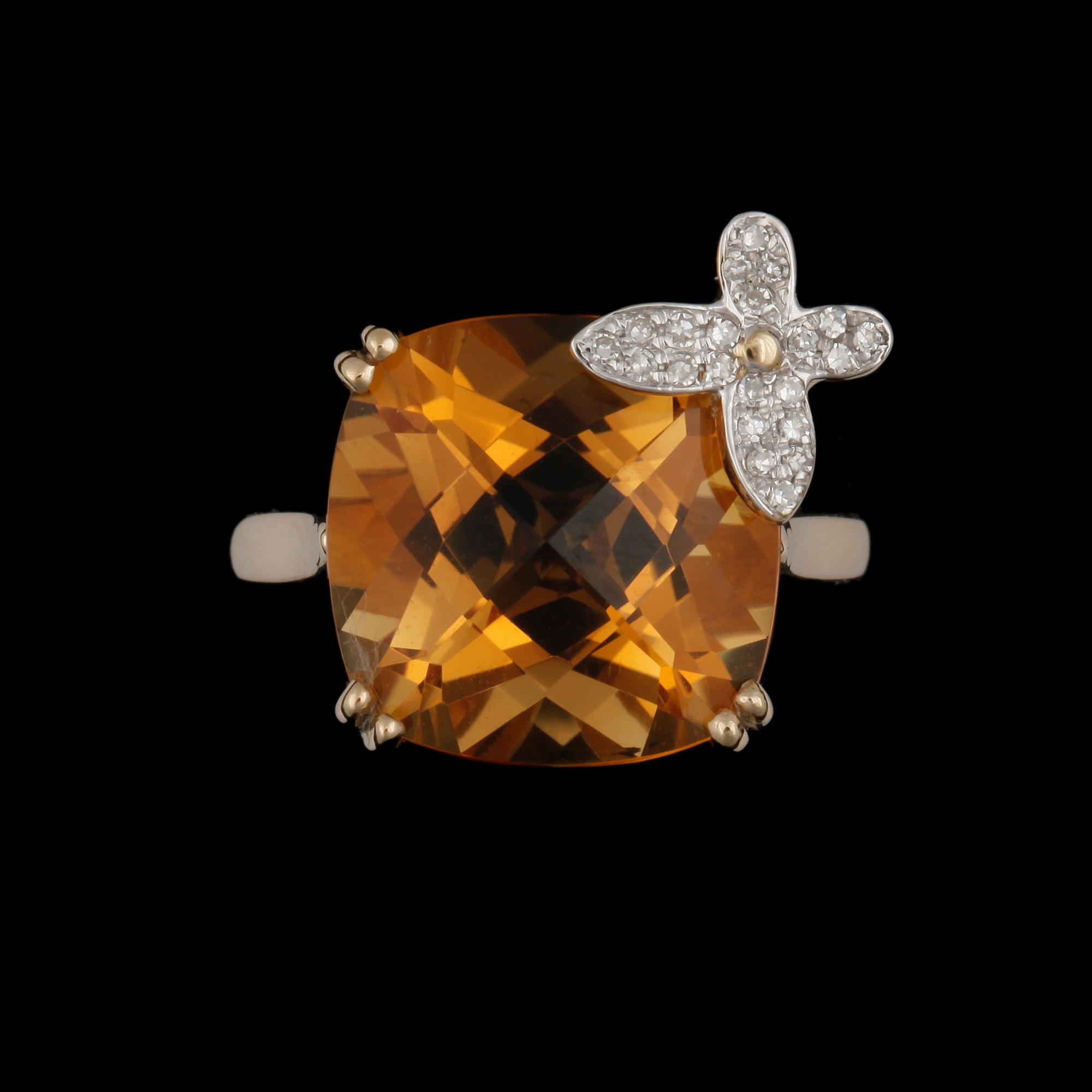 RING, guld 14k, citrin 13ct, briljanter. Tot ca 5 gram.