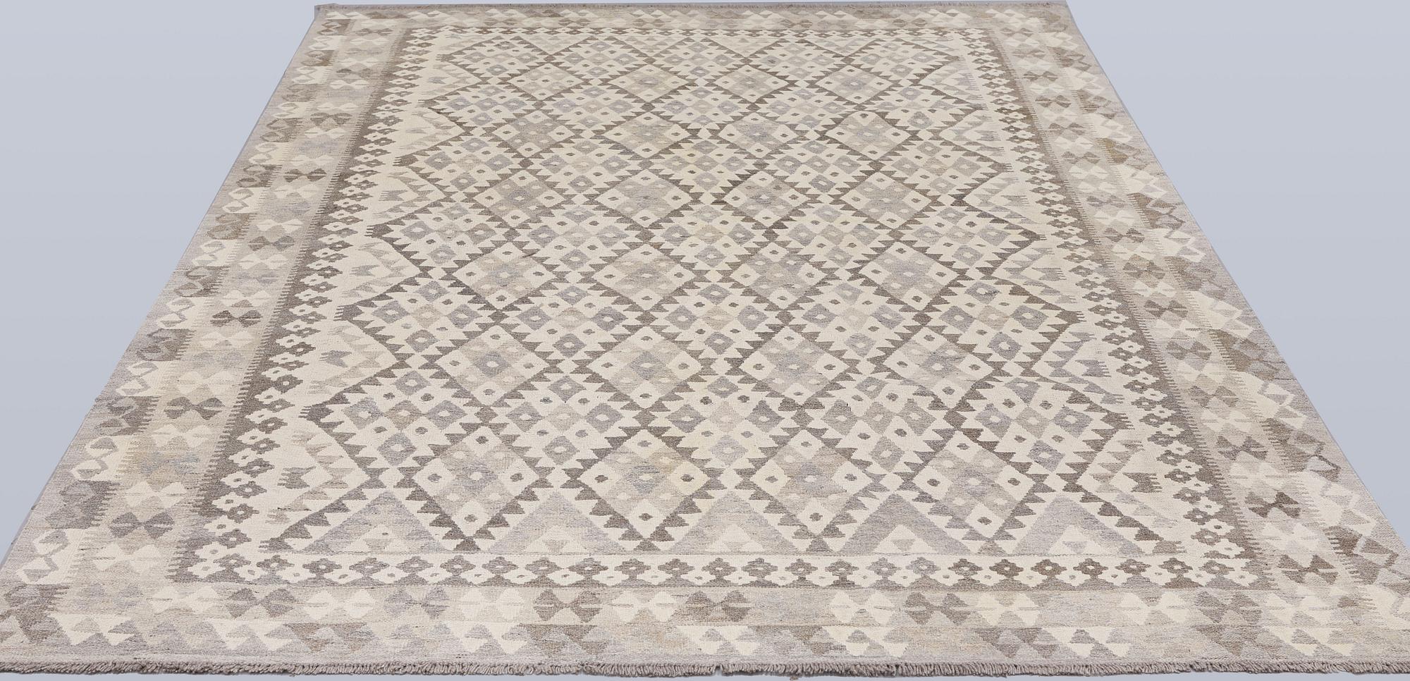 Matta, Kelim, ca 292 x 203 cm.