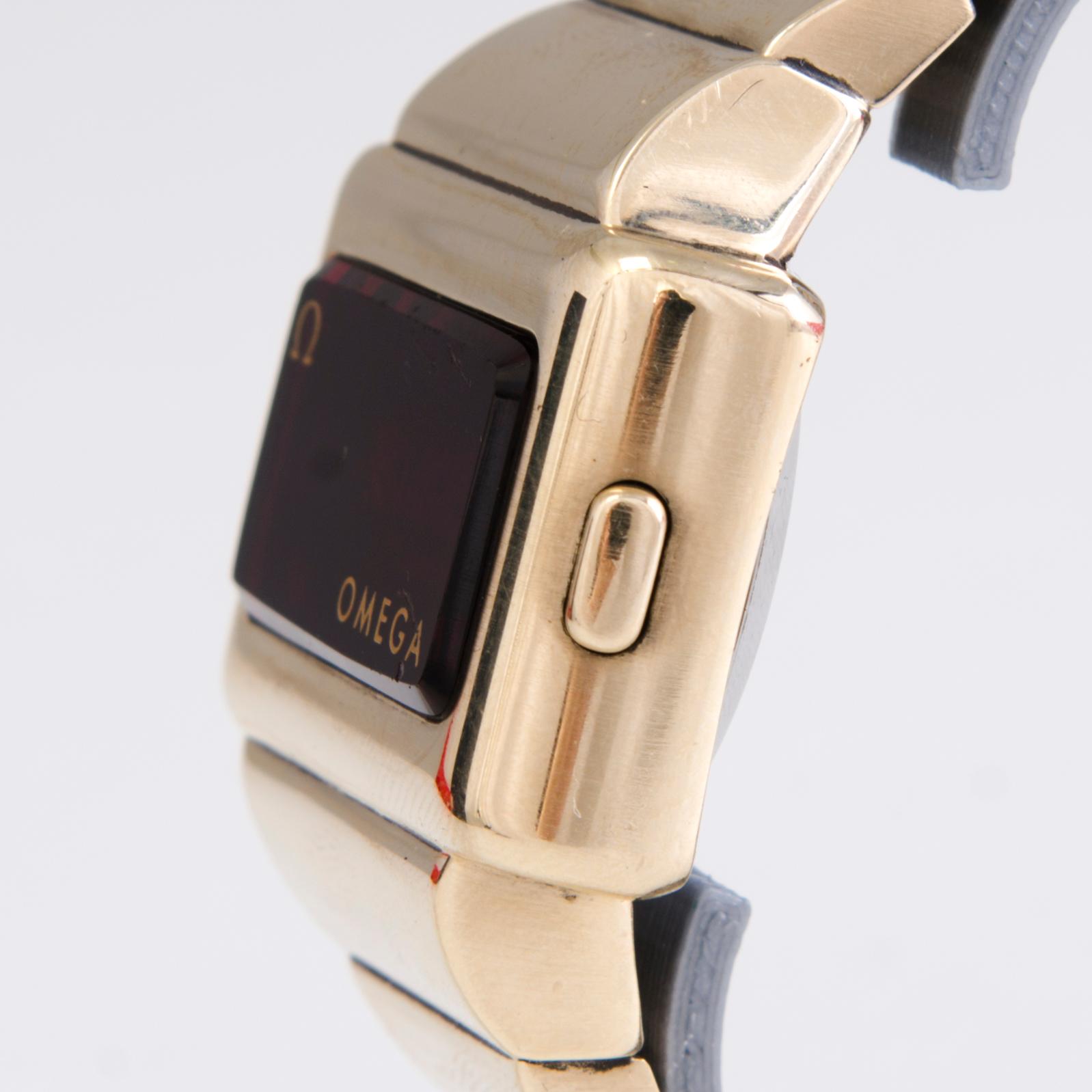 Omega Time computer TC2 gold plated digital LED wristwatch from the 1970s. Bukowskis