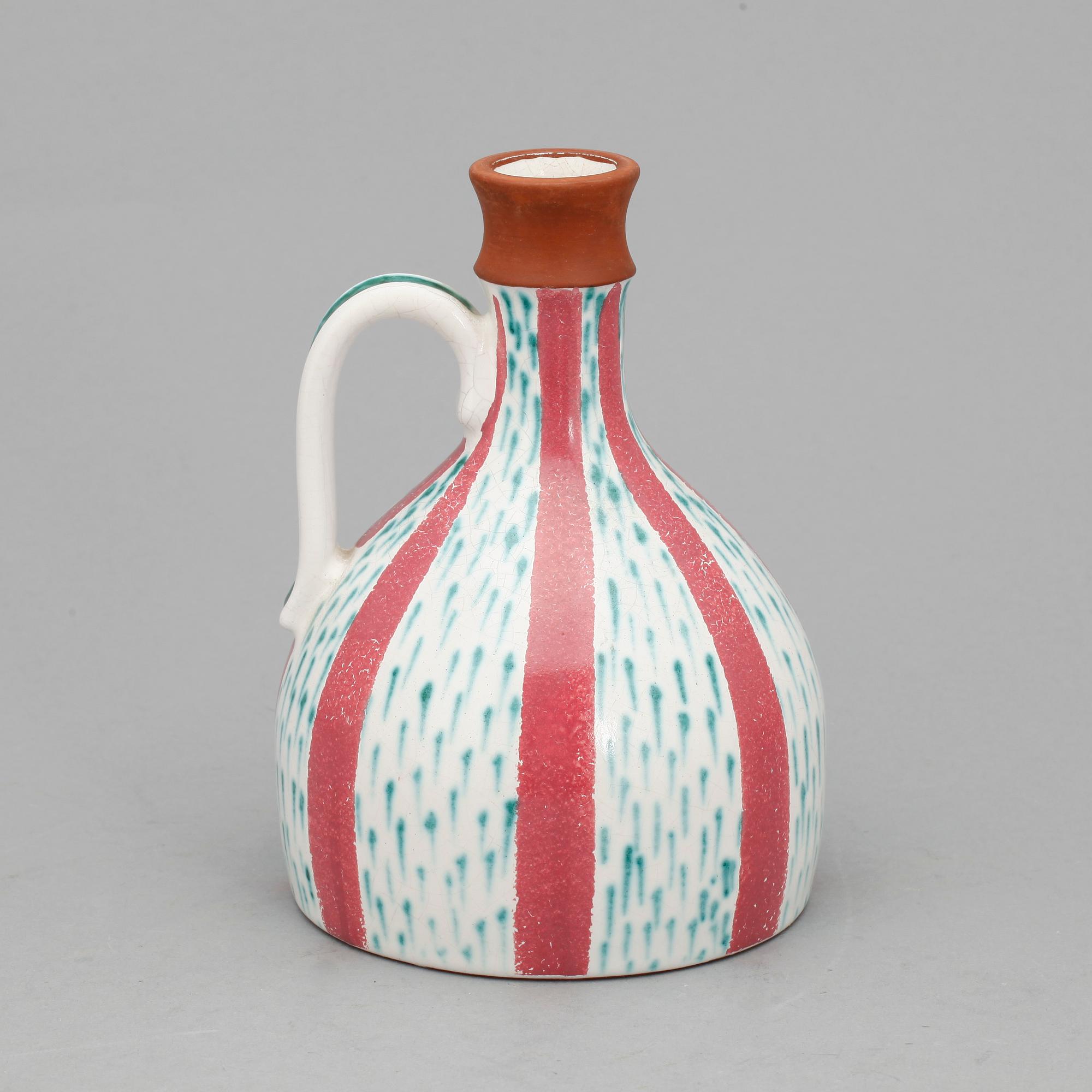 VAS, fajans, Stig Lindberg, Gustavsberg, märkt med studiohanden.