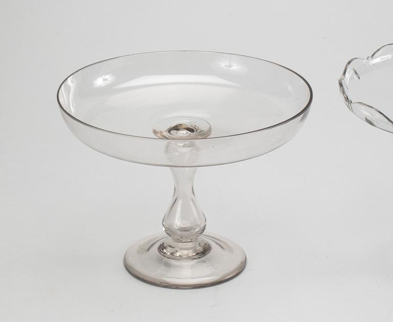 UPPSATSFAT, glas. 2 st. 1800/1900-tal.