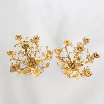 Kandelabrar ett par omkring 1900.