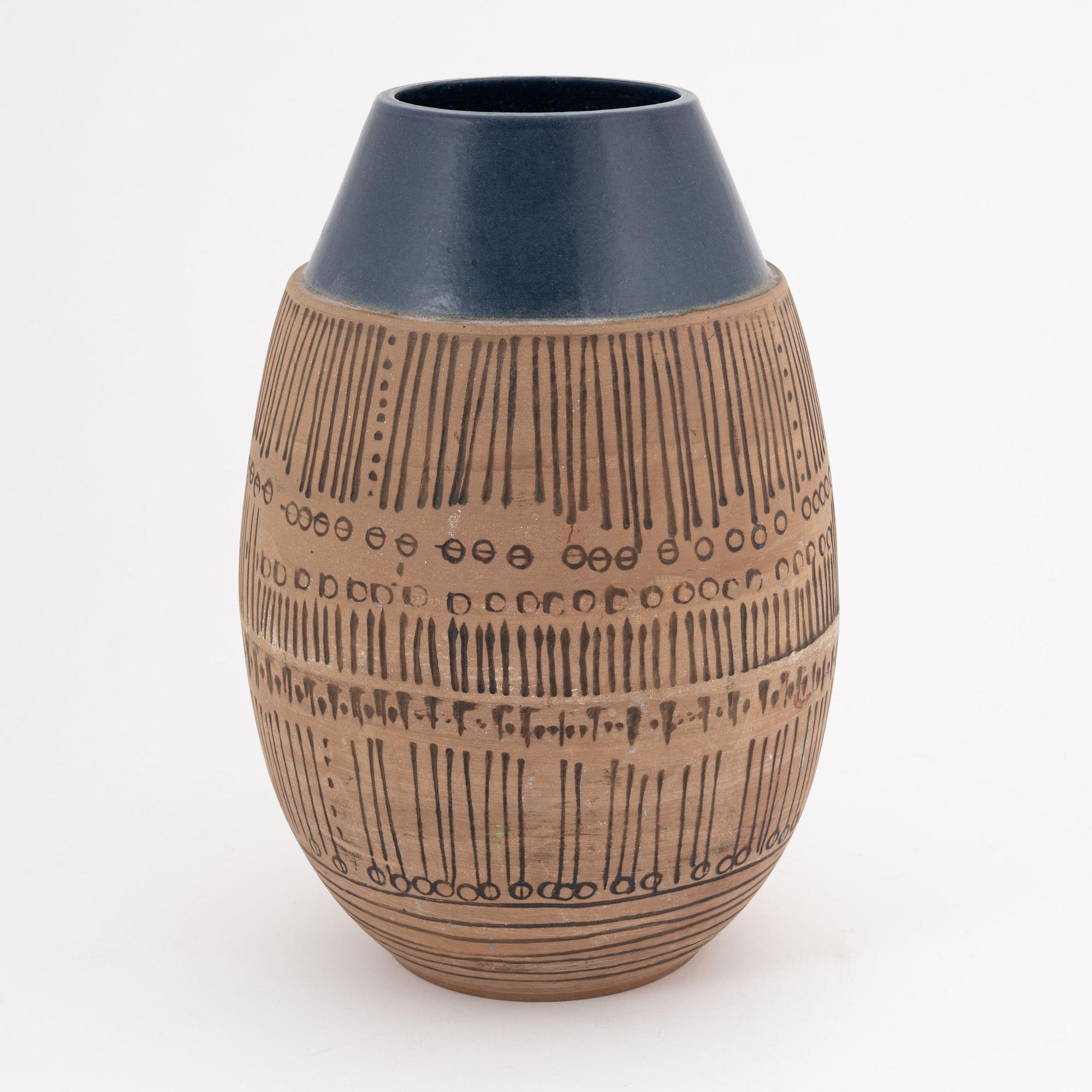 Lisa Larson, a stoneware vase, Gustavsberg.