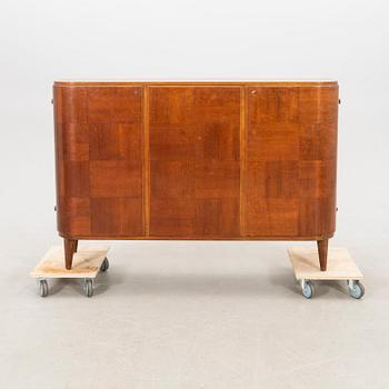 Bertil Fridhagen, cabinet, "Eugen", Swedish Modern, Svenska Möbelfabrikerna Bodafors, mid-20th century.