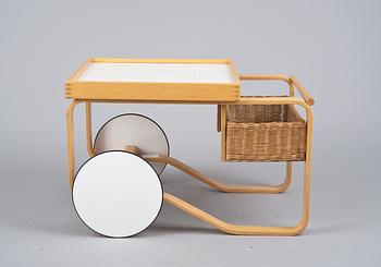 Alvar Aalto, A TEA TROLLEY 900.