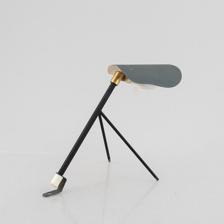 Falkenbergs Belysning, bords/vägglampa, modell "6160", 1950-tal.