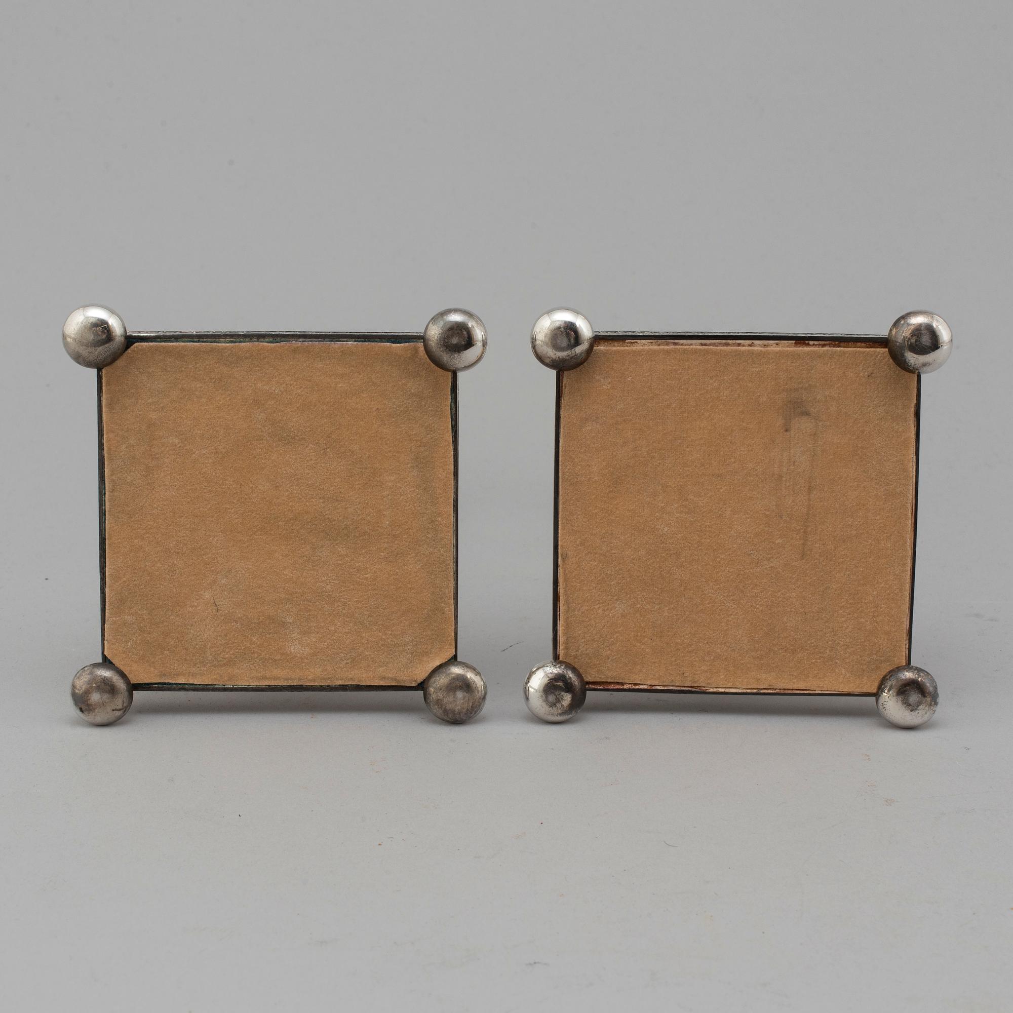 LJUSSTAKAR, ett par, silver, gustaviansk stil, Finland, 1970-95.