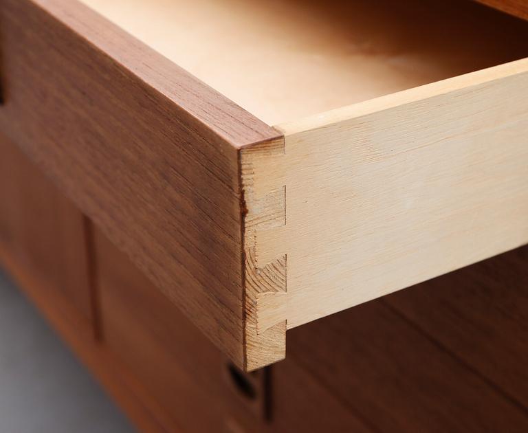 SIDEBOARD, 1900-talets andra hälft.